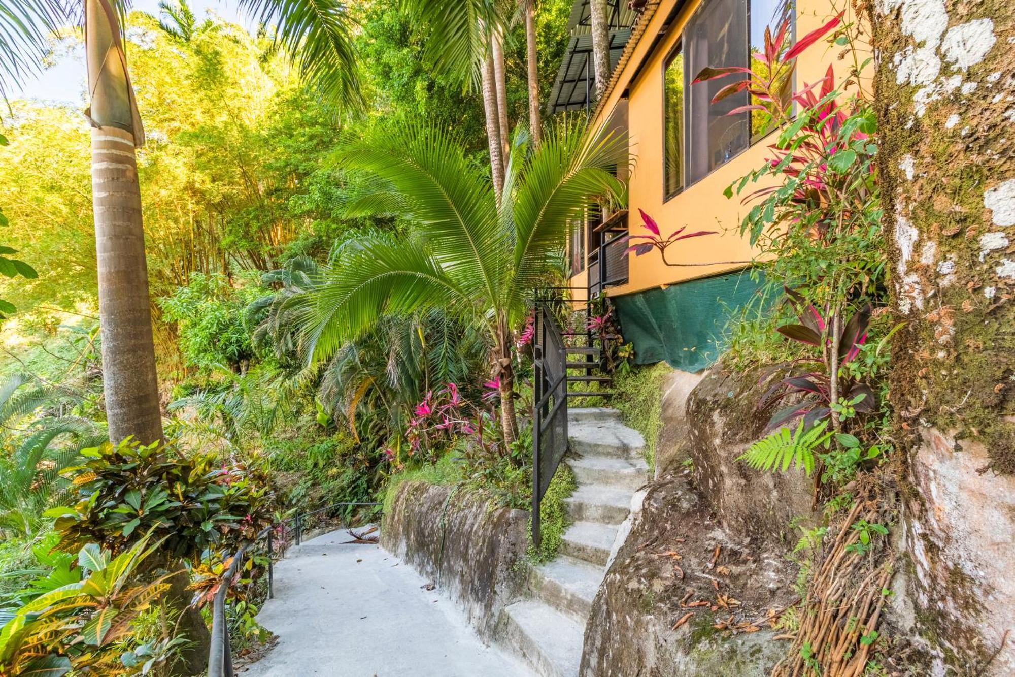 Boutique Hotel Las Cascadas Manuel Antonio Exteriör bild