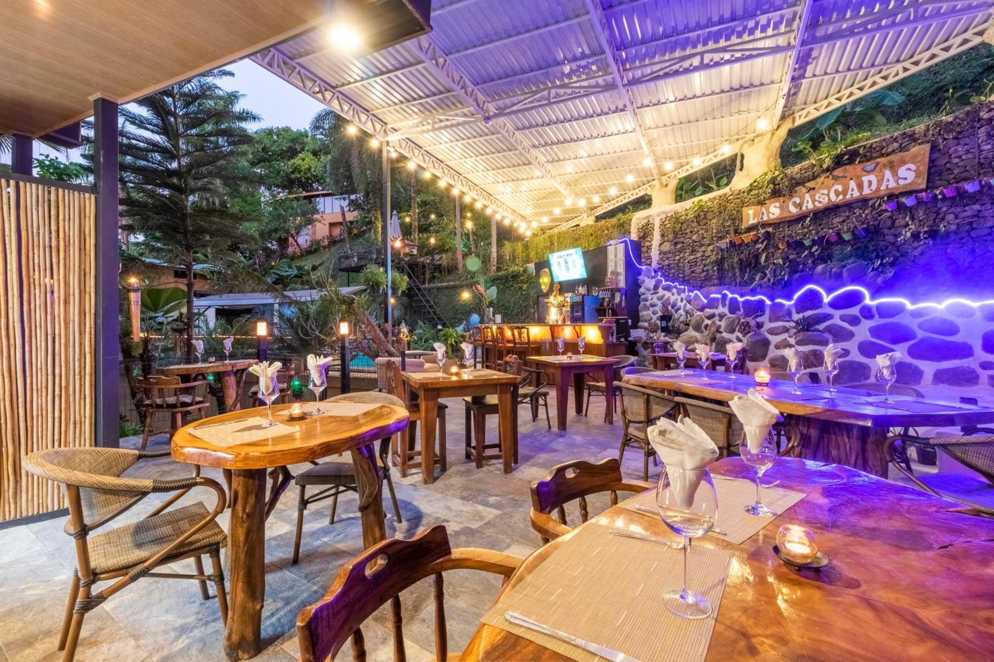 Boutique Hotel Las Cascadas Manuel Antonio Exteriör bild