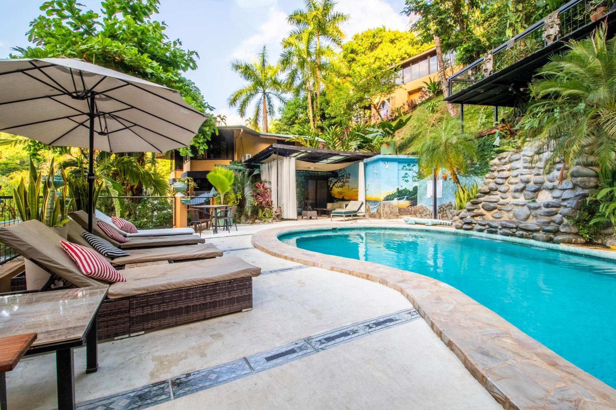 Boutique Hotel Las Cascadas Manuel Antonio Exteriör bild