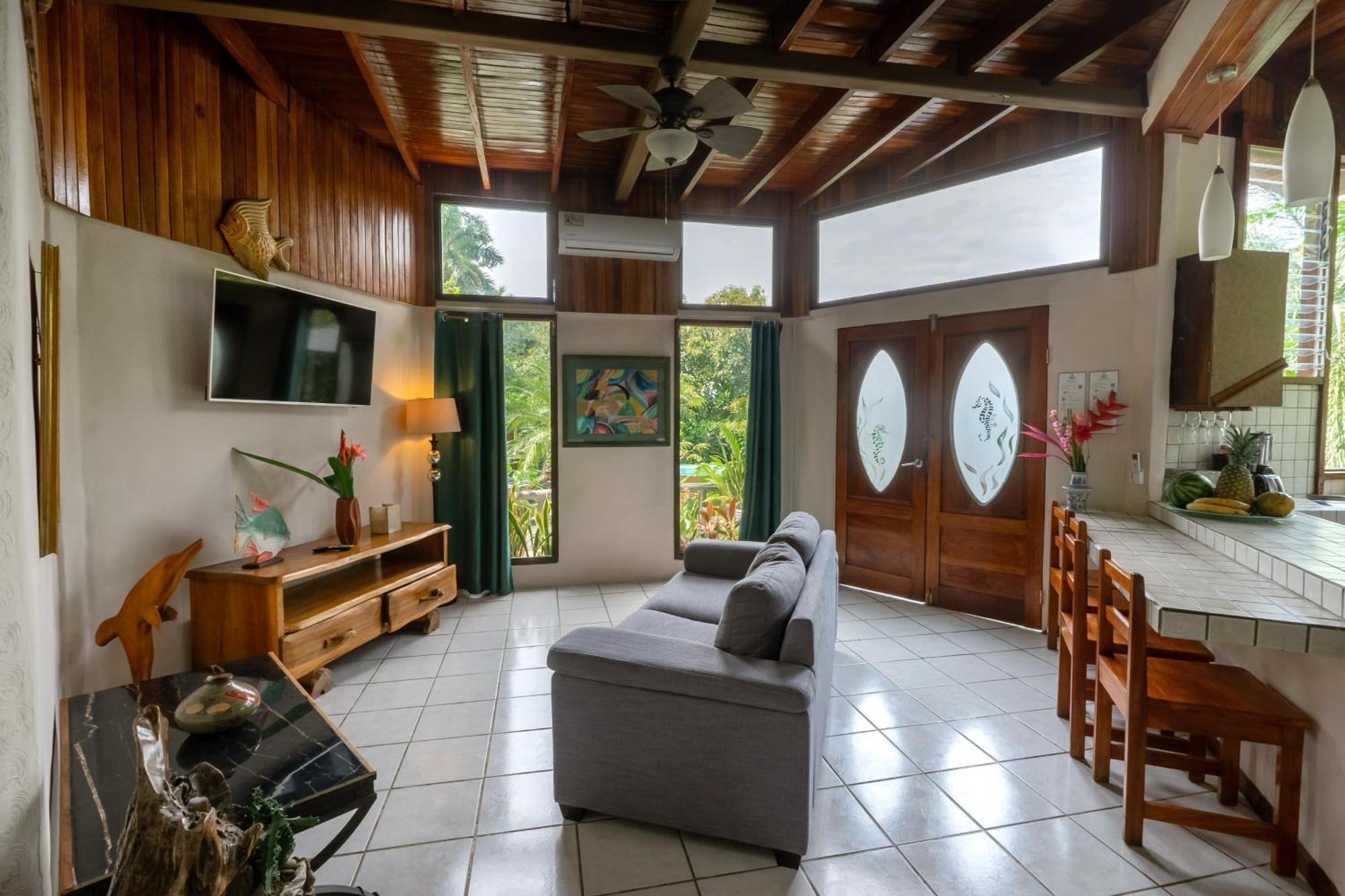 Boutique Hotel Las Cascadas Manuel Antonio Exteriör bild